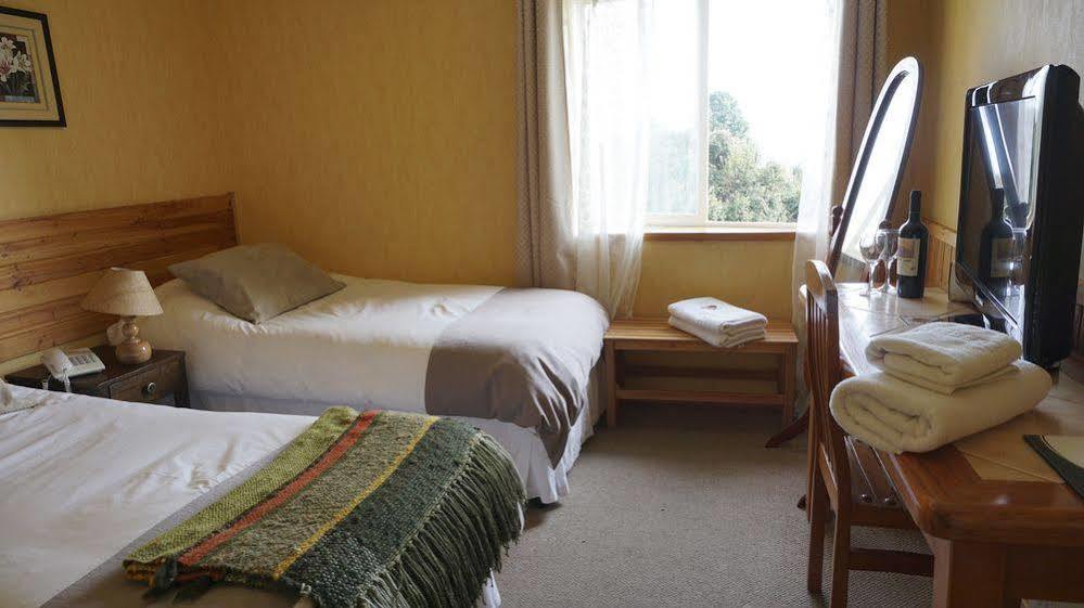 Hotel Borde Lago Puerto Varas Eksteriør billede